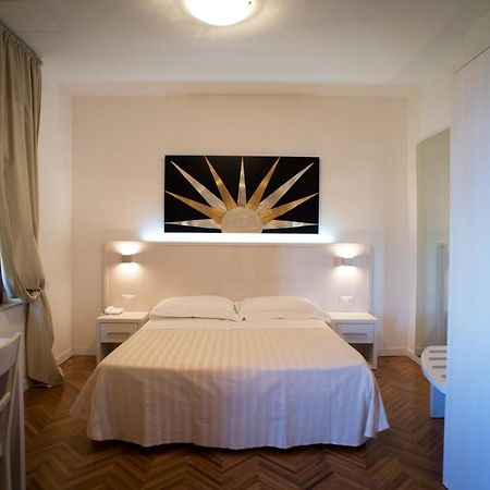 Hotel Astoria Fermo Buitenkant foto