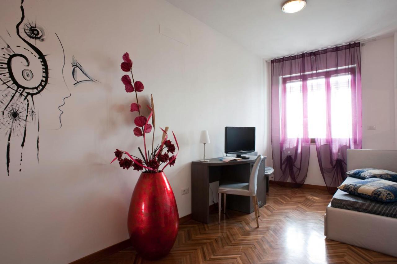 Hotel Astoria Fermo Buitenkant foto