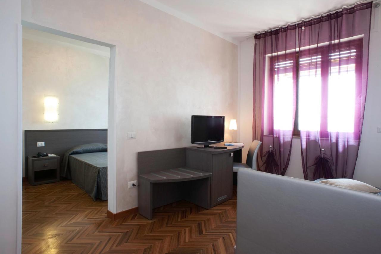 Hotel Astoria Fermo Buitenkant foto