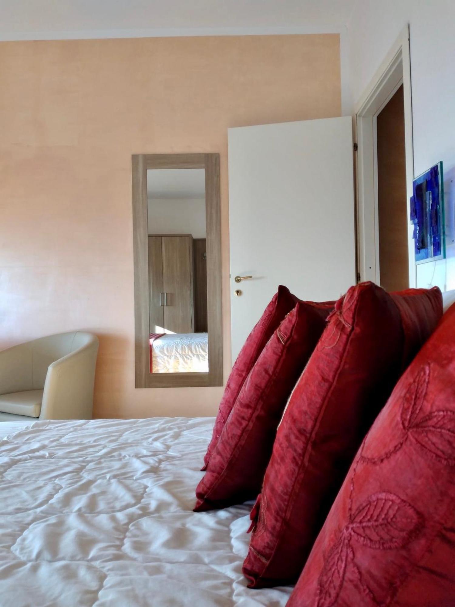 Hotel Astoria Fermo Buitenkant foto