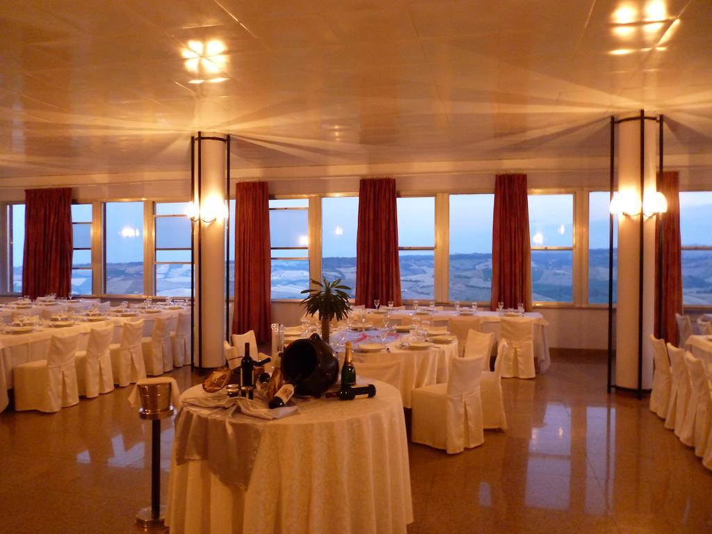 Hotel Astoria Fermo Buitenkant foto